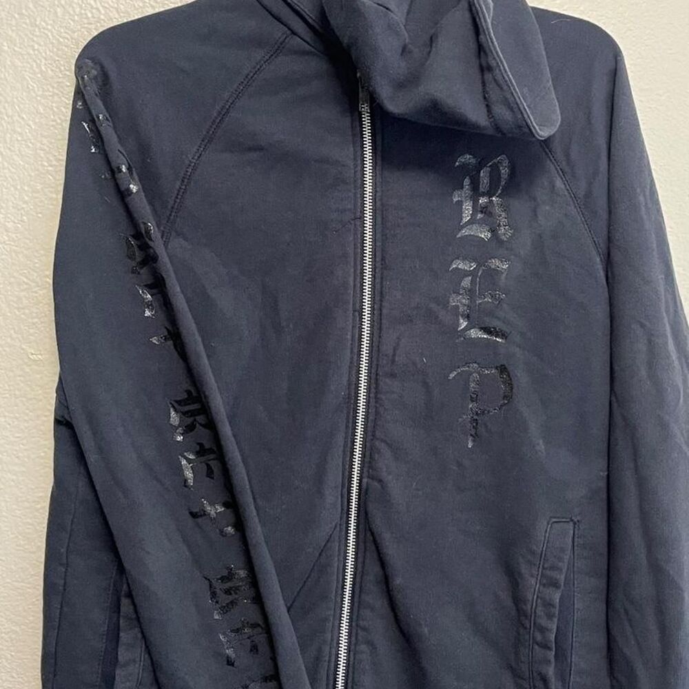Rock-and-republic Women's Navy and Black Hoodie